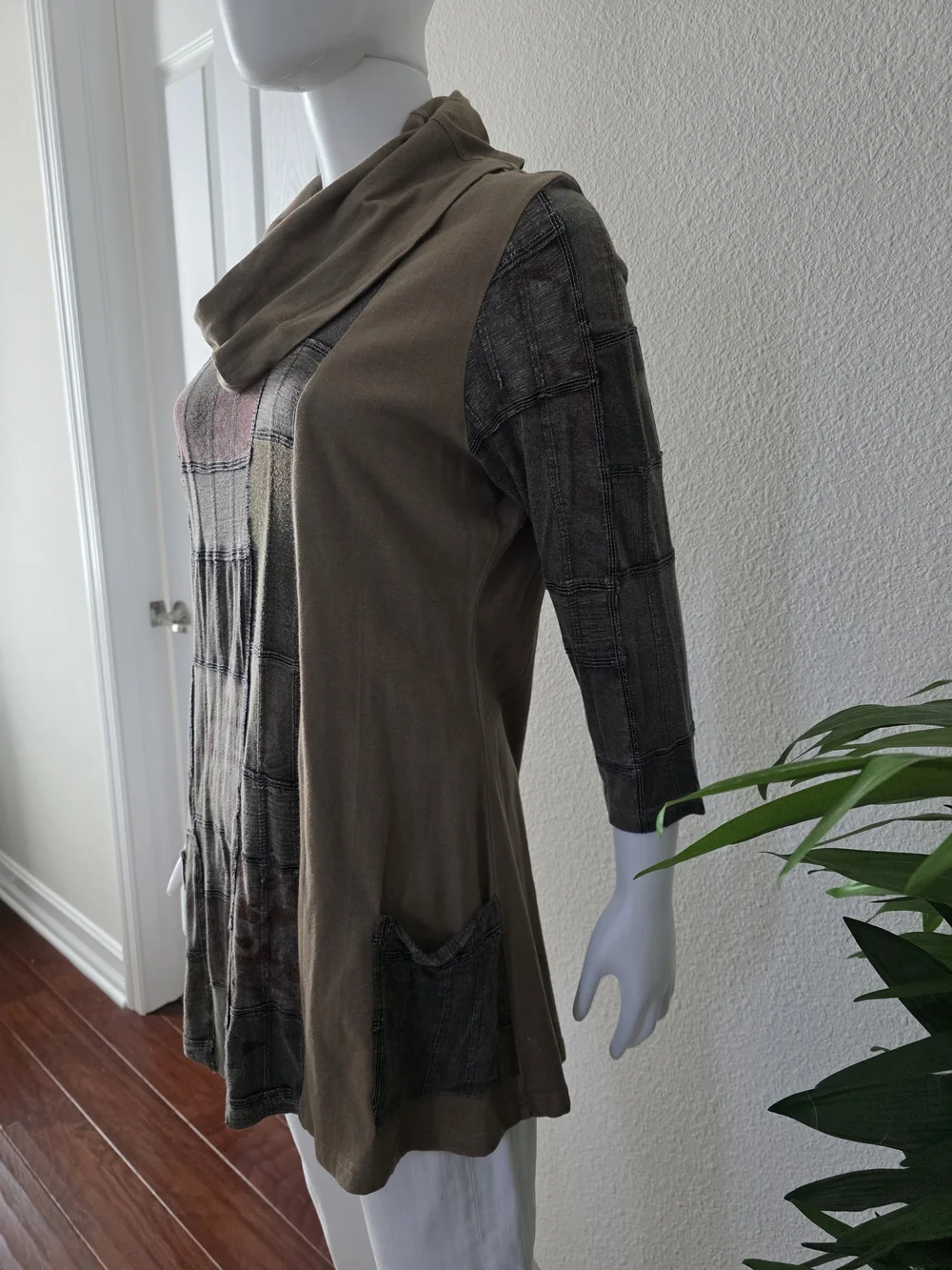Parsley & Sage Patchwork Cowl Neck Women's Tunic - Size L